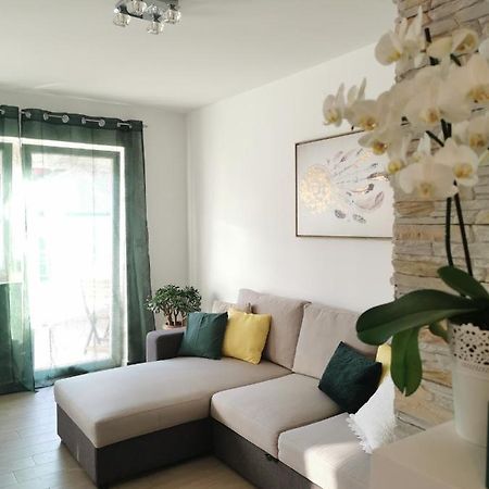 Kenzo Apartment Senj  Buitenkant foto