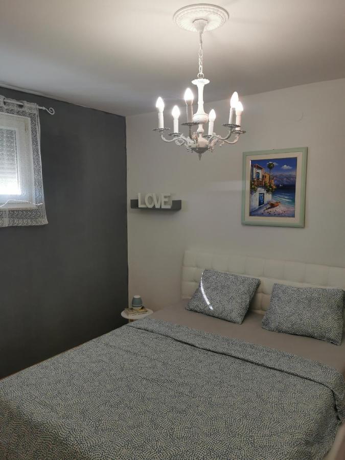 Kenzo Apartment Senj  Buitenkant foto